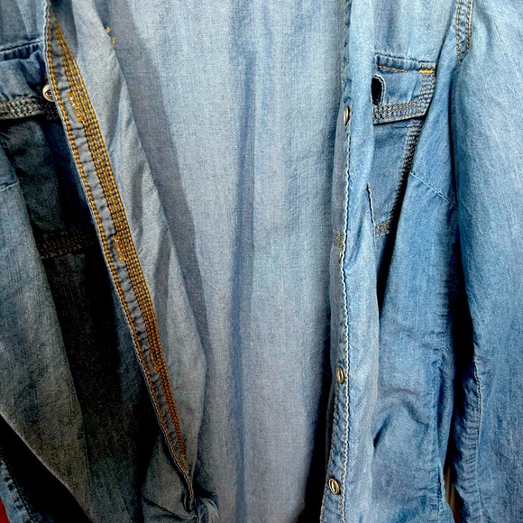 Jean button up! - Picture 3 of 4